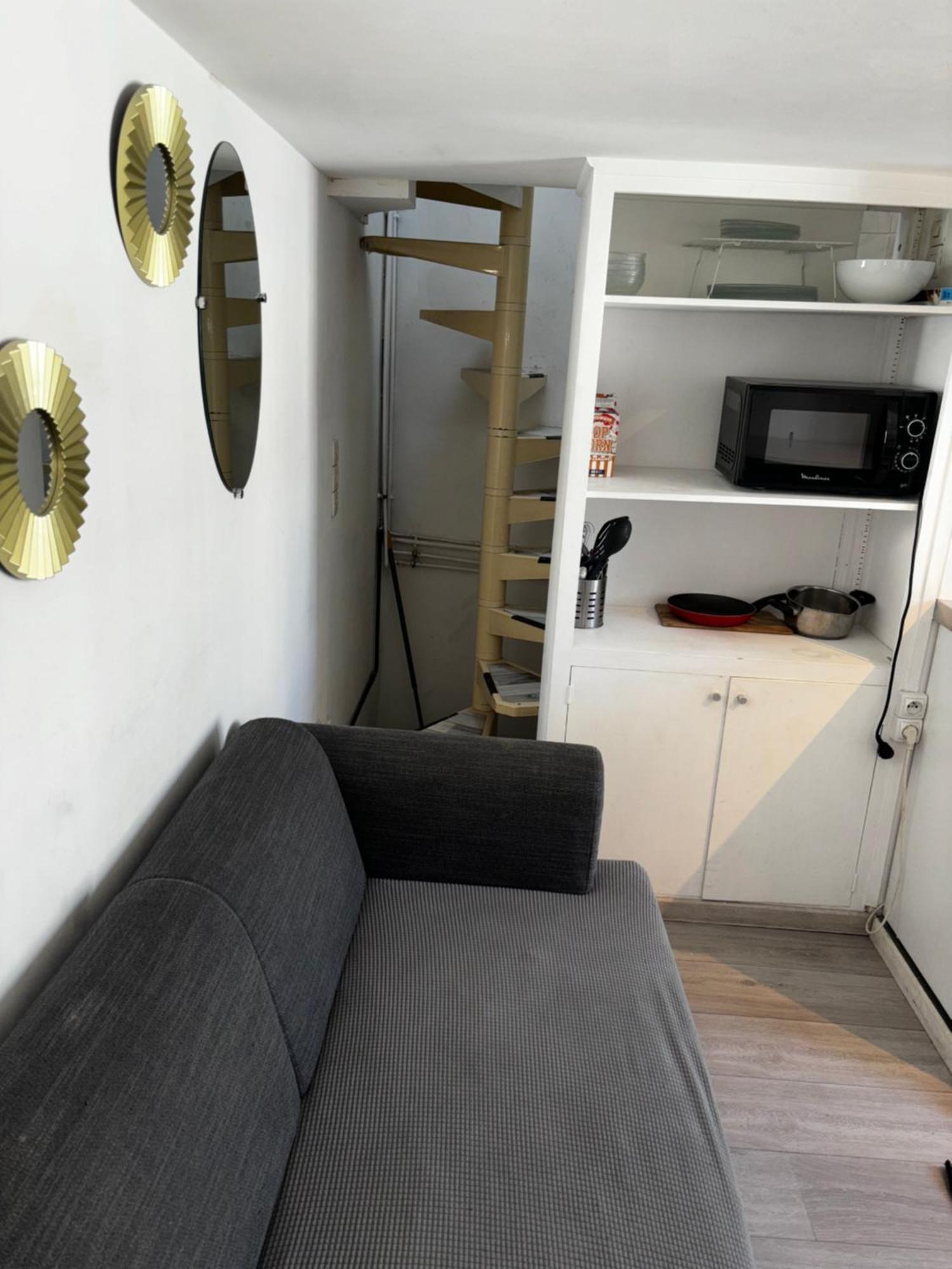 Pretty Montmartre Apartment Paris Bagian luar foto